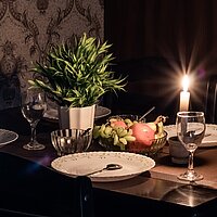 Candlelight-Dinner mit Paargeflüster
