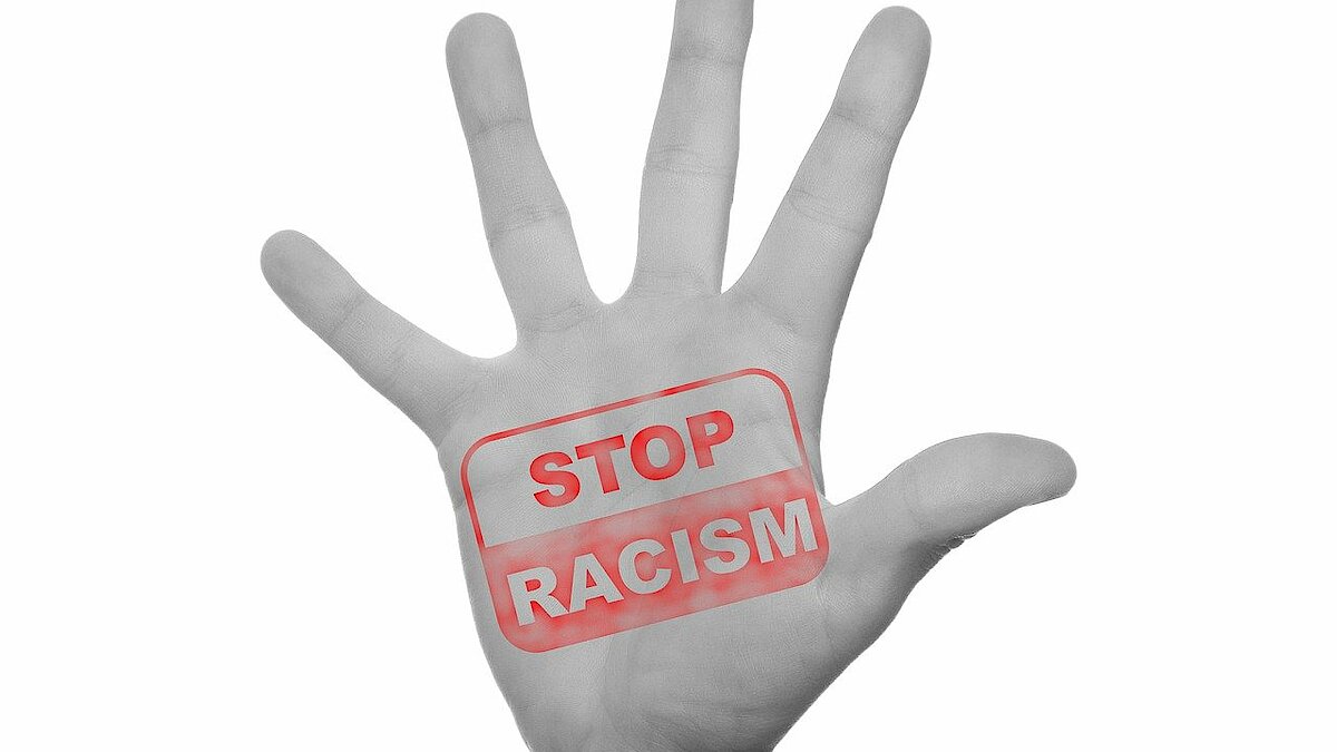 Was kann ich gegen Rassismus tun?