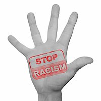 Was kann ich gegen Rassismus tun?